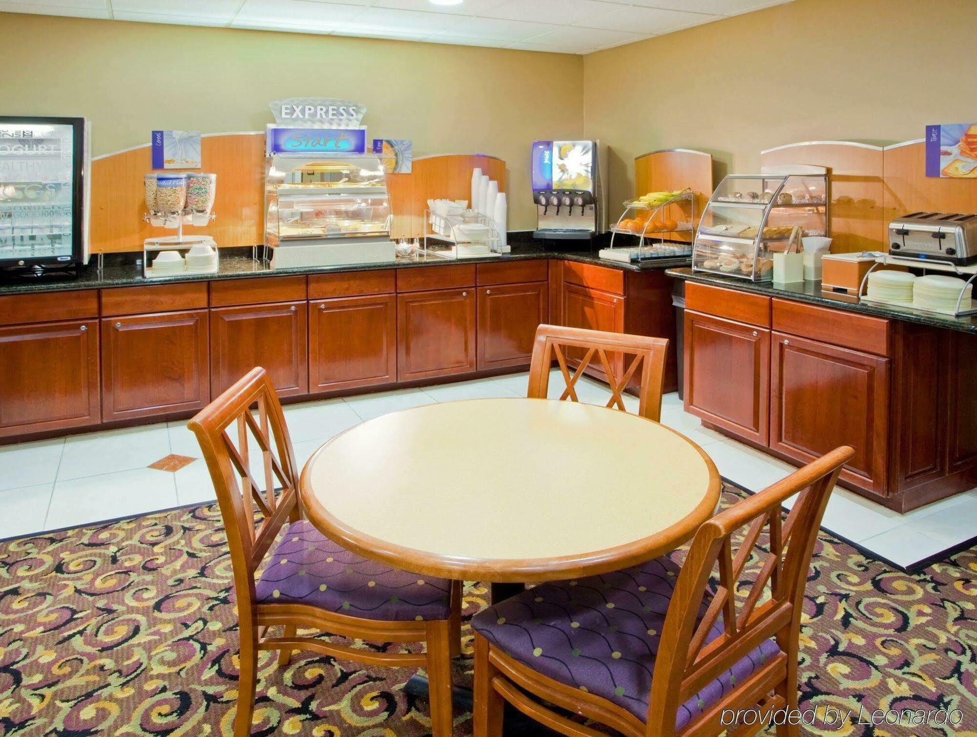 Holiday Inn Express Prince Frederick By Ihg Luaran gambar